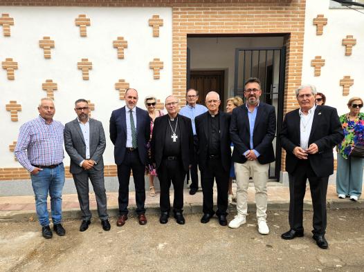 El Gobierno regional respalda la rehabilitación de la ‘casa de la ermitaña’ en La Pueblanueva para la Hermandad de la Virgen de la Paz.