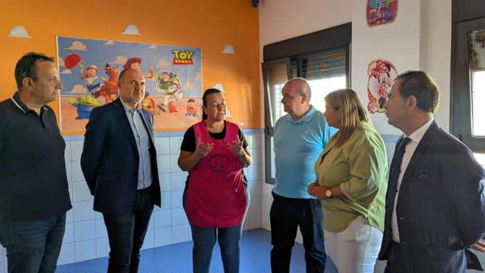 El Gobierno regional garantiza educación infantil gratuita para niños de 2 a 3 años en Toledo con más de 3 millones de euros en subvenciones.
