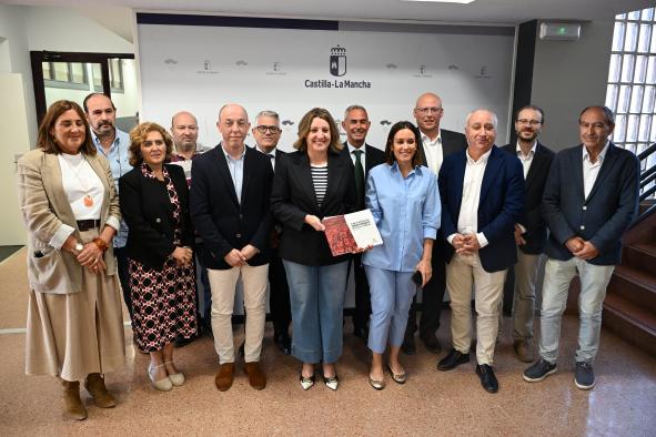 El Plan Estratégico de Comercio Minorista 2025-2030: 17 millones de euros y seis pilares para afrontar los desafíos del sector