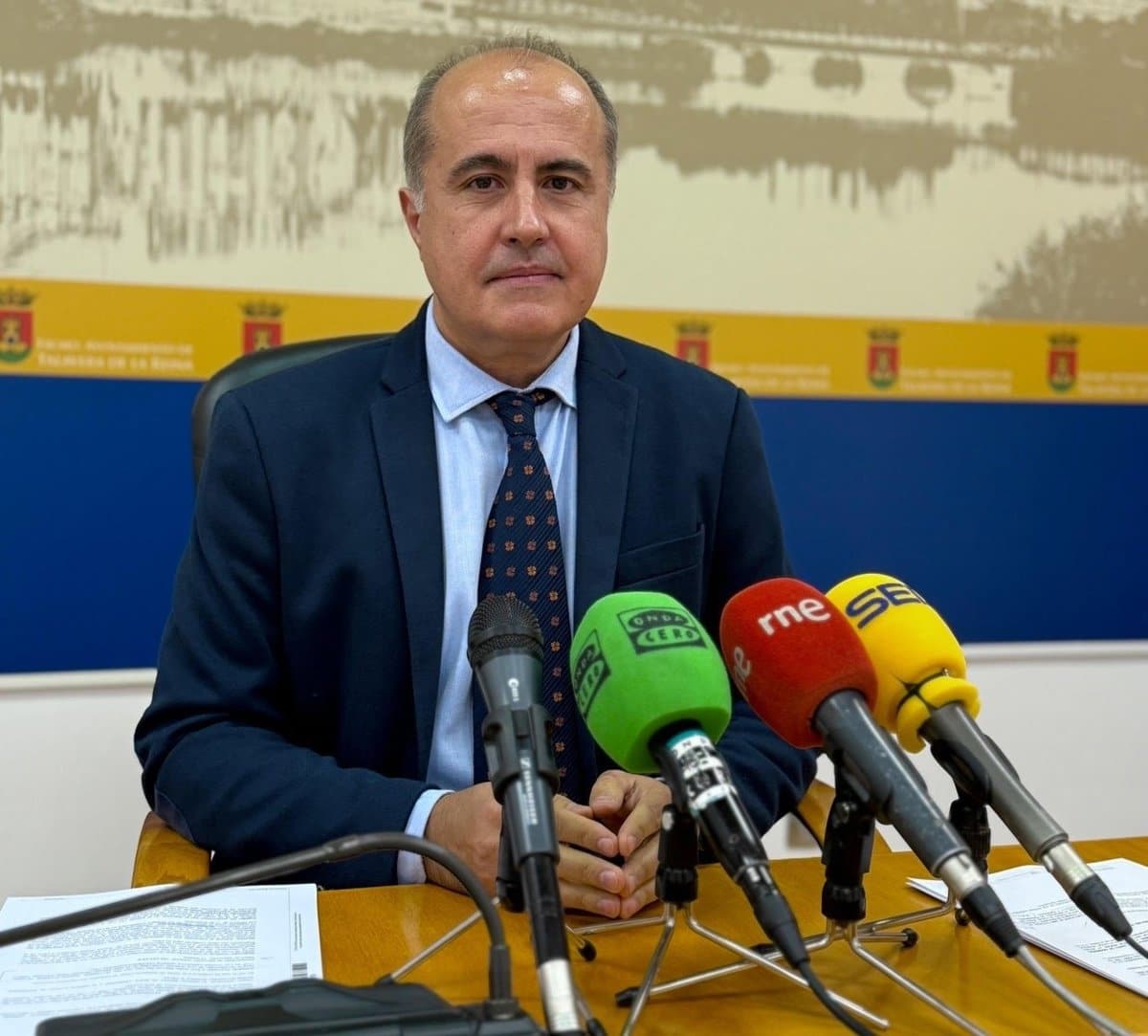 La Diputación de Toledo destina 18.000 euros a la base cerámica de la bandera de España en Talavera.