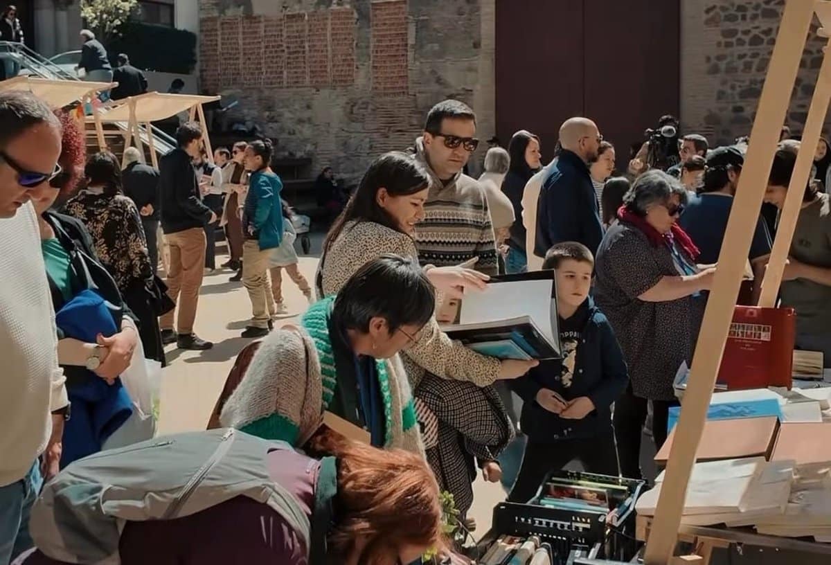 La posibilidad de lluvia lleva a cancelar el Rastro literario de Toledo.