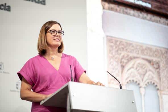 Más de 25,700 estudiantes de Castilla-La Mancha se beneficiarán de mejoras en climatización en 129 escuelas de la región.