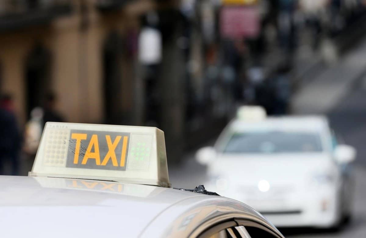 Nuevo reglamento de taxis en C-LM habilitará viajes precontratados a finales de este año o principios de 2026