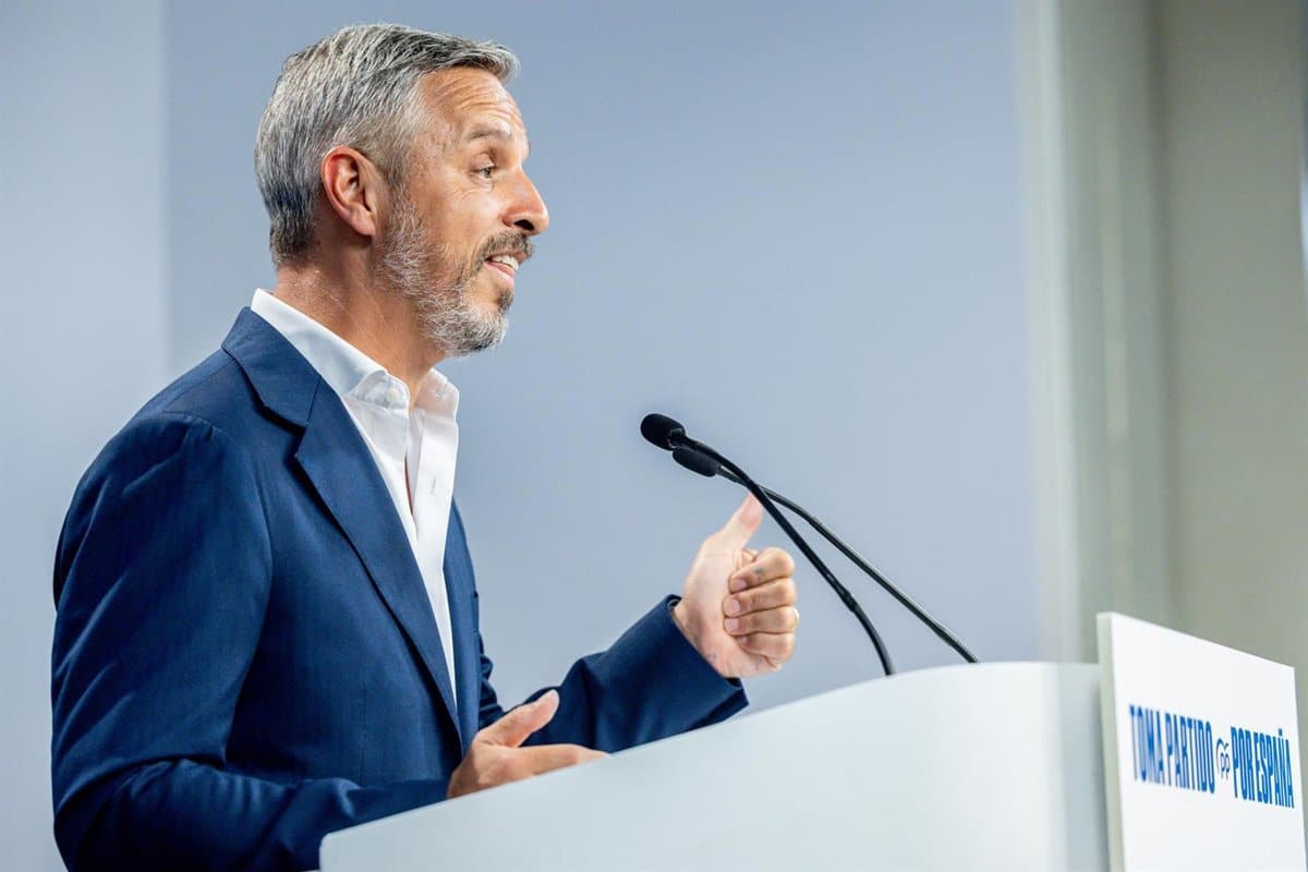 Título reescrito: «Bravo se burla al conocer los datos del CIS: ‘No es sorpresa que Tezanos afirme que el PP va mal y el PSOE va bien’»