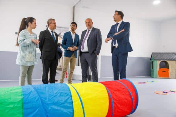 Anuncio de la Fundación de la Unidad de Atención al Estudiantado con Altas Capacidades y Talento el Lunes 3 de Noviembre.