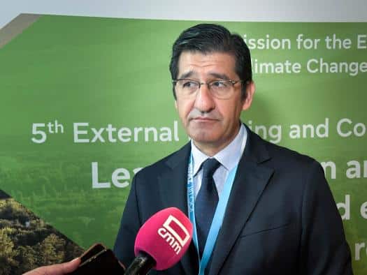 Castilla-La Mancha pide a Europa inversiones en infraestructuras energéticas para fomentar el desarrollo regional y la sostenibilidad.