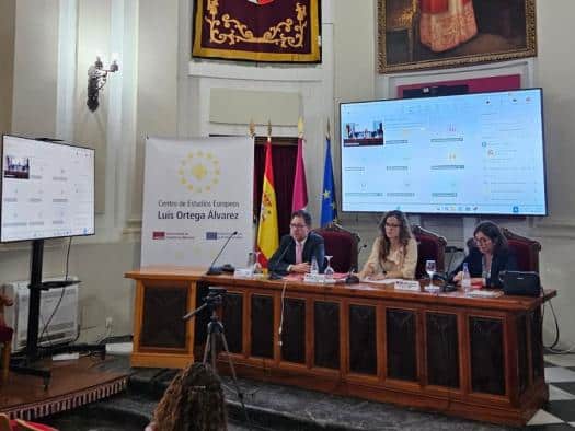 El Gobierno de Castilla-La Mancha ofrece opciones de empleo y formación en Europa para estudiantes de la UCLM.