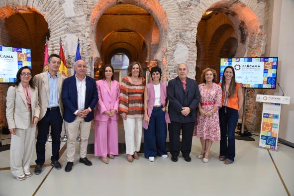 FARCAMA 2023: La XLIV Edición Reúne a 129 Artesanos en el Paseo de Recaredo con un Sello Internacional