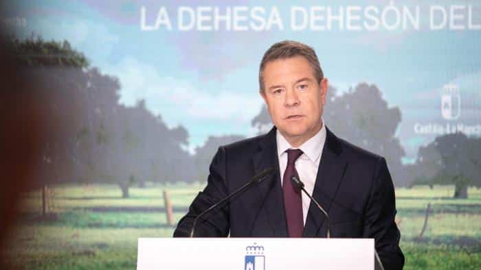 García-Page Sugerirá Deducciones Fiscales con Propósitos Sociales en el Debate sobre el Estado de la Región