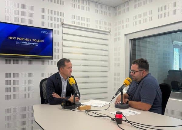 Velázquez pide a Tolón y al PSOE de Toledo que pongan por delante los intereses de los toledanos en lugar de los de Pedro Sánchez.