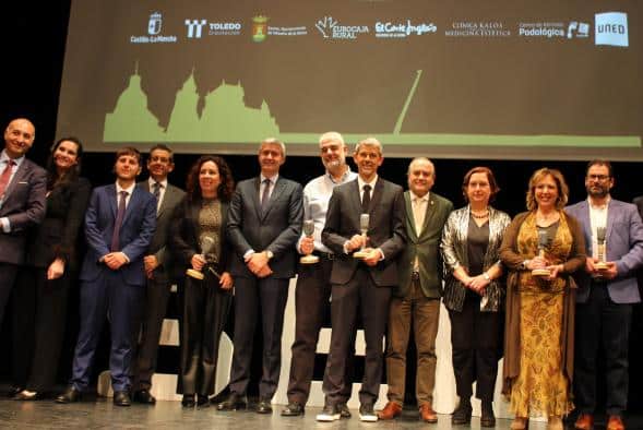 Álvaro Gutiérrez destaca la dedicación, generosidad y talento de los premiados en el Premio SER Talavera 2025.