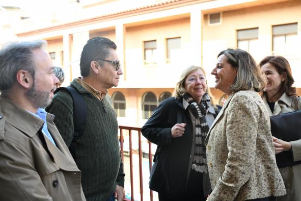 Castilla-La Mancha: Segundo lugar en la reducción del desempleo y más de 800,000 afiliados en octubre, un logro destacado para la región.