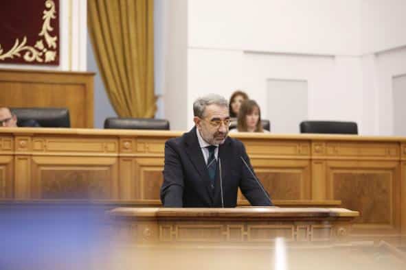 Castilla-La Mancha atrae a profesionales de la salud gracias a la restauración de derechos y la inversión en recursos humanos.