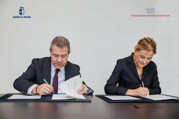 Acuerdo entre el Gobierno Regional y la Fundación Amancio Ortega para Fomentar la Innovación en el Hospital Nacional de Parapléjicos