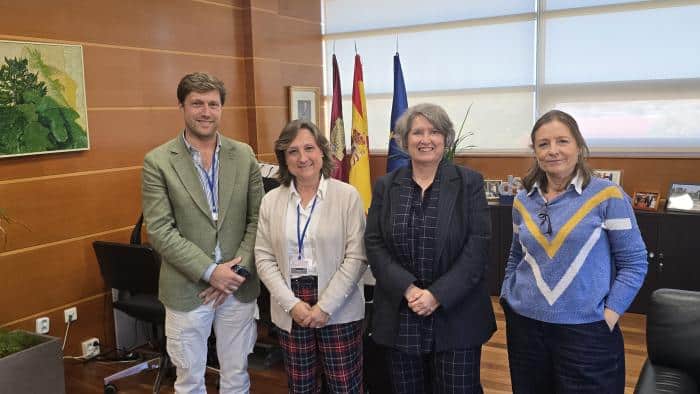 El Gobierno de Castilla-La Mancha fomenta reuniones con el sector cinegético para implementar la licencia interautonómica.