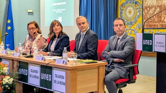El Gobierno regional reafirma su compromiso con las universidades públicas para asegurar la igualdad de oportunidades en la educación.