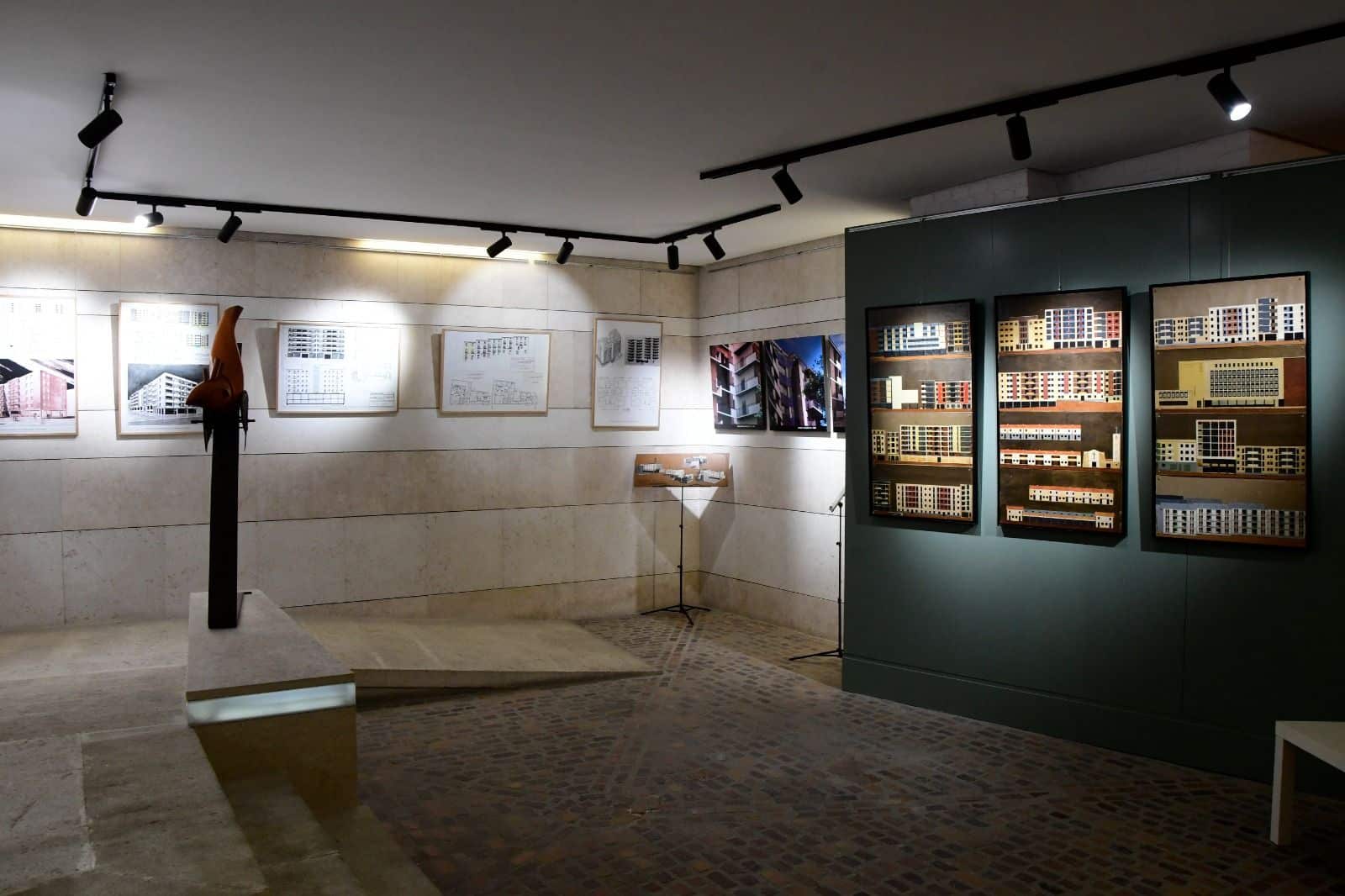 Francisco León Meler: El Visionario que Reimaginó Cuenca