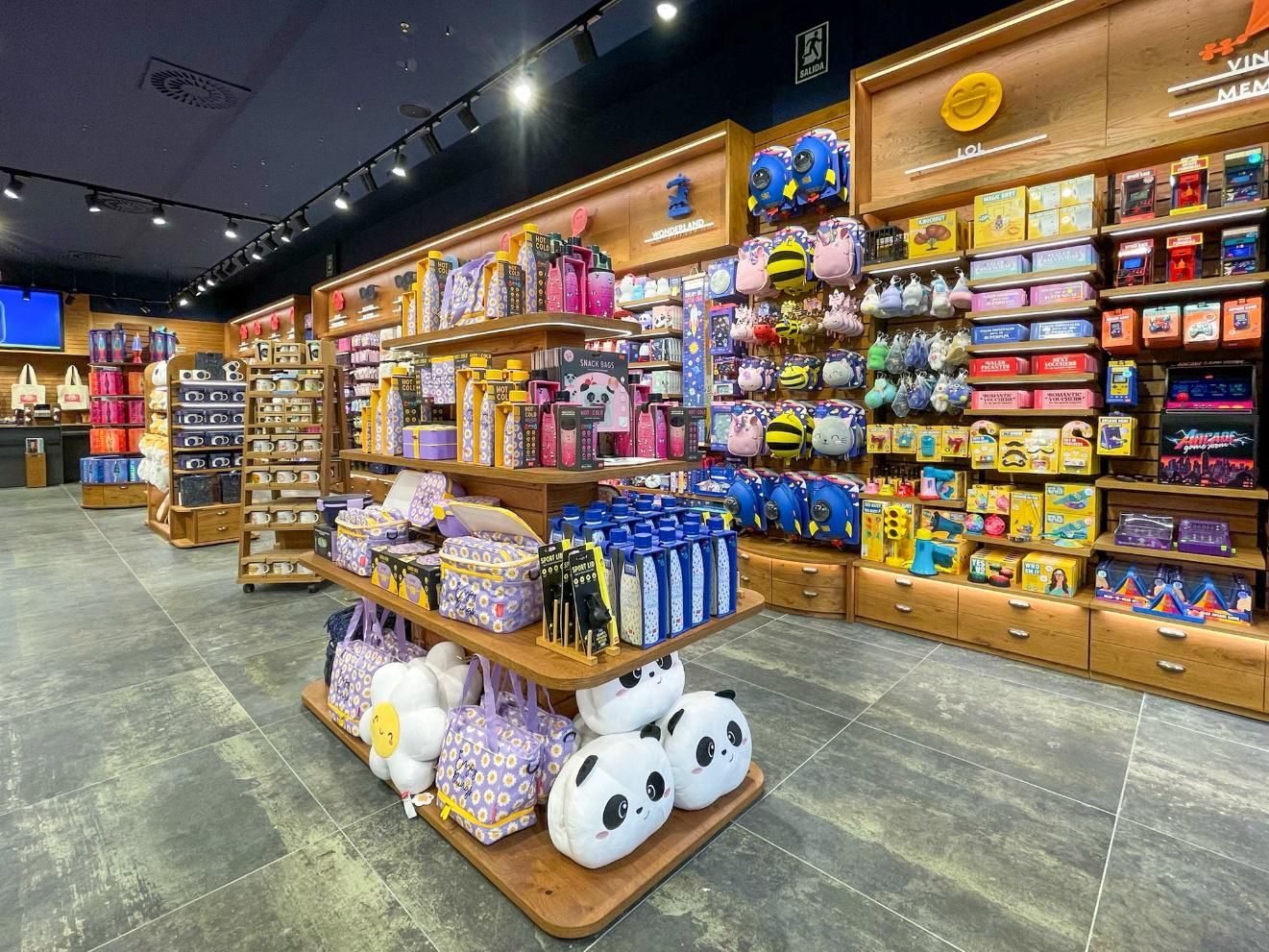 Legami: La Explosión Creativa Italiana que Cautiva con Color y Pasión