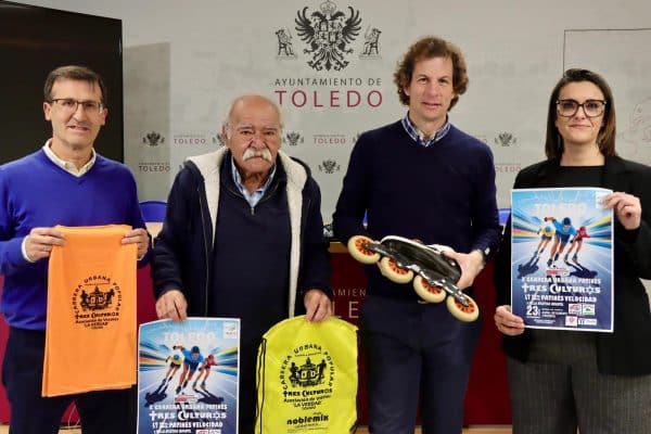 Lozano informa sobre el inminente comienzo de las obras del velódromo en Santa María de Benquerencia.