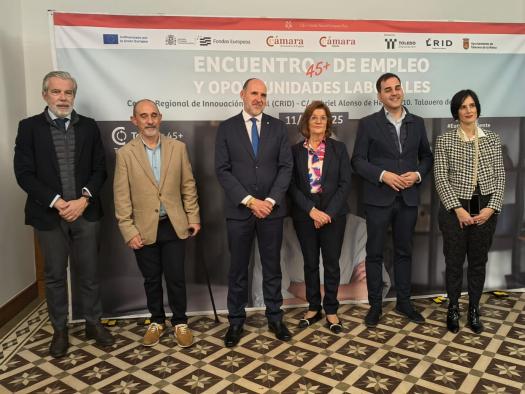 El gobierno regional resalta la disminución del desempleo a la mitad y la inversión de 70 millones de euros en políticas laborales en Talavera.