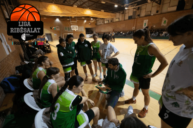 Julián Sánchez, Entrenador del Mes de Noviembre en la Liga RibéSalat: Un Orgullo para CEI Toledo Universidad Laboral