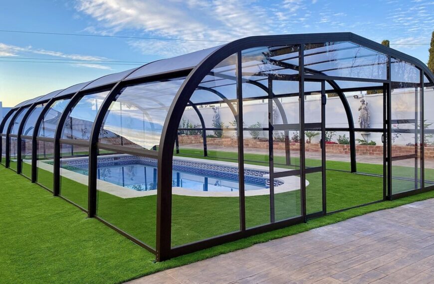 Cubriland: Líder en Cubiertas Innovadoras y de Alta Calidad para Piscinas