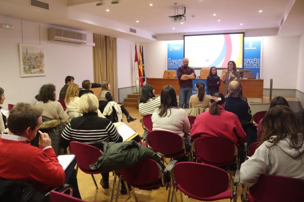 El gobierno regional impulsa el programa CERV de la Comisión Europea junto a organizaciones sociales.