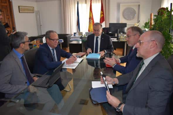 El Gobierno regional promueve la expansión del Polígono Torrehierro para albergar la sede de la Agencia y convertirlo en un centro tecnológico atractivo para empresas.