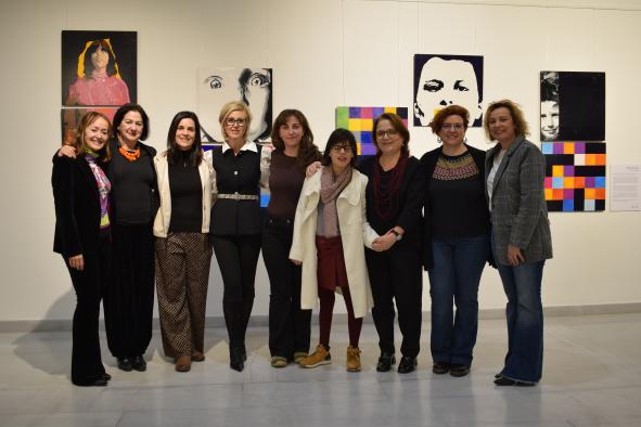 Exposición colectiva ‘Las 6 en el Iberia’: Mujeres artistas rurales destacan en esta muestra impulsada por la Junta. ¡No te la puedes perder!