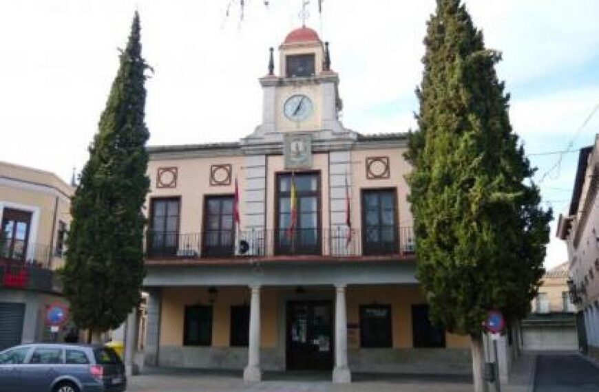 CCOO denuncia al alcalde de Torrijos por restringir la libertad sindical y ejercer presiones inapropiadas.