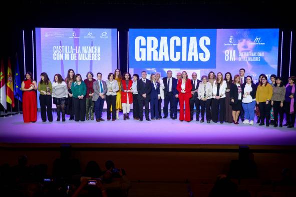 Celebrando los Logros en la Mejora de la Calidad de Vida de las Mujeres en Castilla-La Mancha