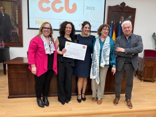 El Gobierno regional celebra el proyecto innovador de la biblioteca escolar del CEIP ‘Gloria Fuertes’