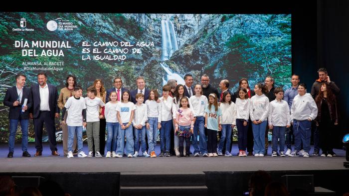 Garantía de Igualdad en la Gestión Sostenible del Agua en Castilla-La Mancha: Un Enfoque de Desarrollo Equilibrado