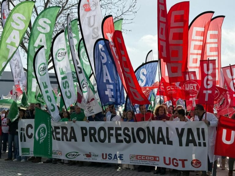 Mil Personas Demandaron en Toledo la Reactivación de la Carrera Profesional en el SESCAM