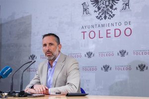 El Ayuntamiento de Toledo apoya el desbloqueo del AVE a Extremadura y solicita unidad en su postura.