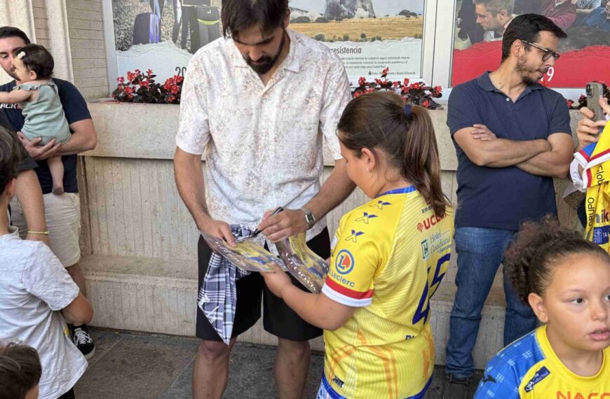 Jorge Maqueda ficha por el BM Caserío y vuelve a su tierra
