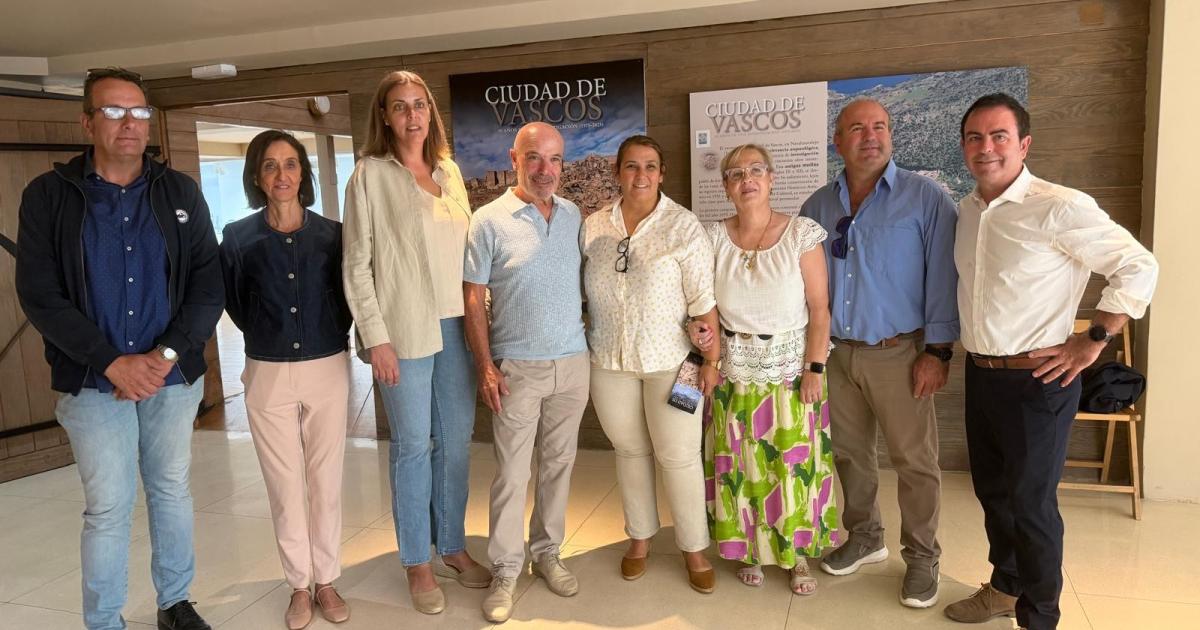 Ciudad de Vascos: la exposición sobre 50 años del yacimiento andalusí de Navalmoralejo viaja de Toledo a Talavera de la Reina